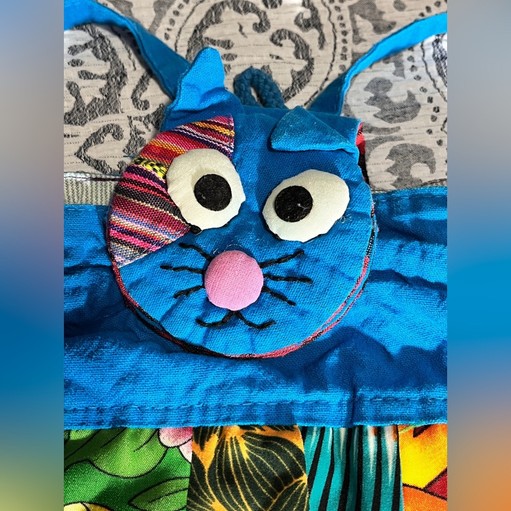 Colorful Super unique cat mini backpack - Picture 3 of 7